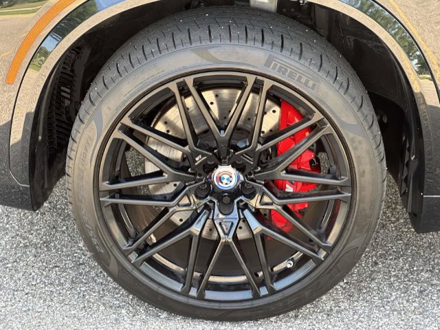 Used 2025 BMW X5 M Competition w/ Executive Package AWD/4WD image 11