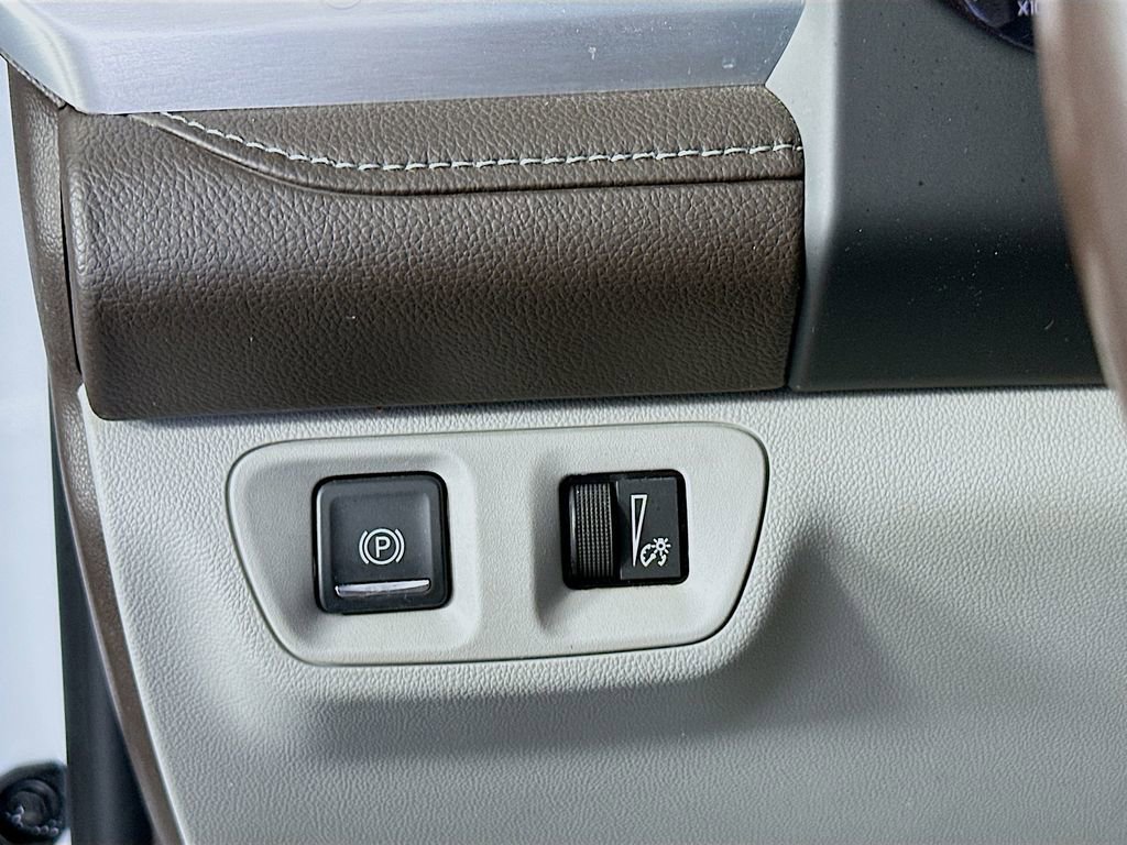 Used 2018 GMC Acadia SLT image 10