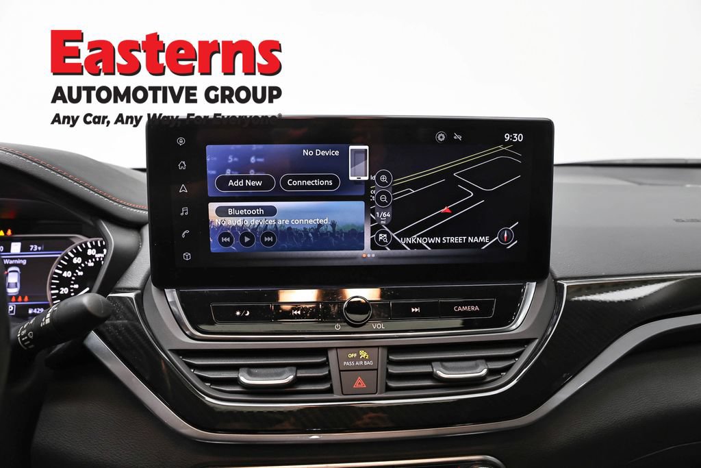 Used 2023 Nissan Altima 2.0 SR FWD image 12