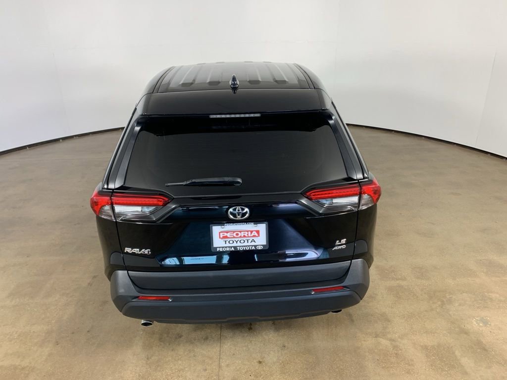 Used 2024 Toyota RAV4 LE image 11