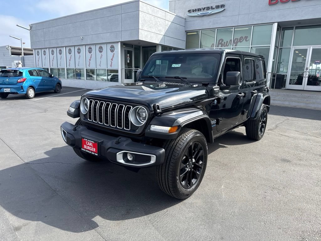 Certified 2025 Jeep Wrangler Unlimited Sahara w/ Safety Group AWD/4WD image 3