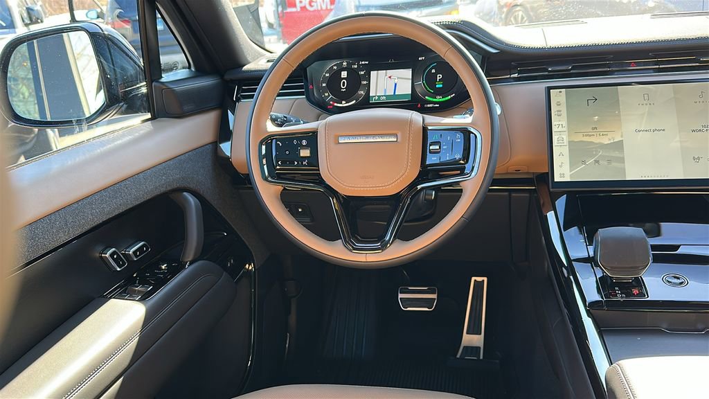 Used 2025 Land Rover Range Rover Sport Dynamic SE image 24