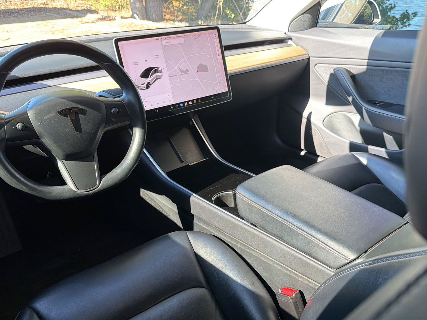 Used 2018 Tesla Model 3 Long Range RWD image 19