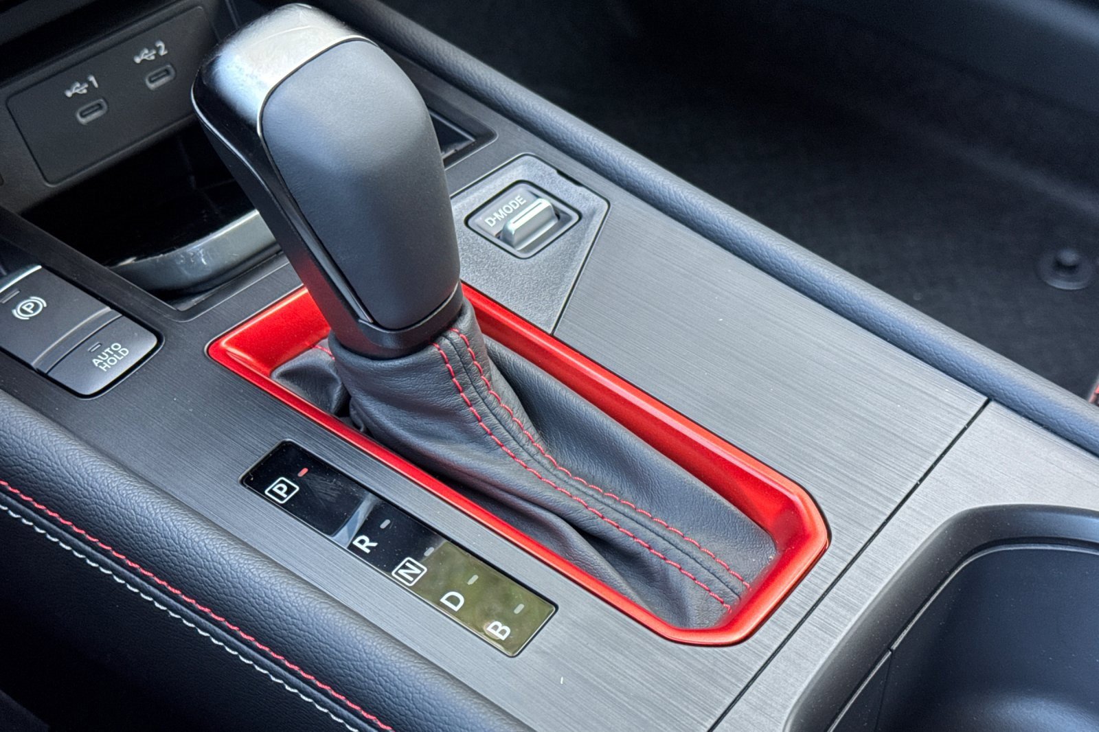 New 2026 Nissan Kicks SR w/ Cold Weather Package image 18