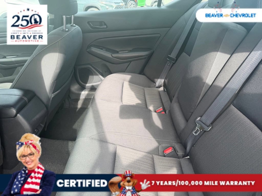Used 2024 Nissan Altima 2.5 SV FWD image 9