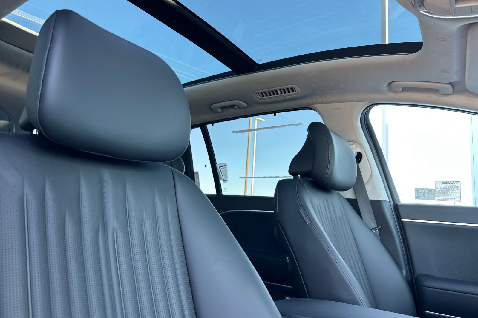 New 2026 Hyundai Ioniq 9 Calligraphy image 18