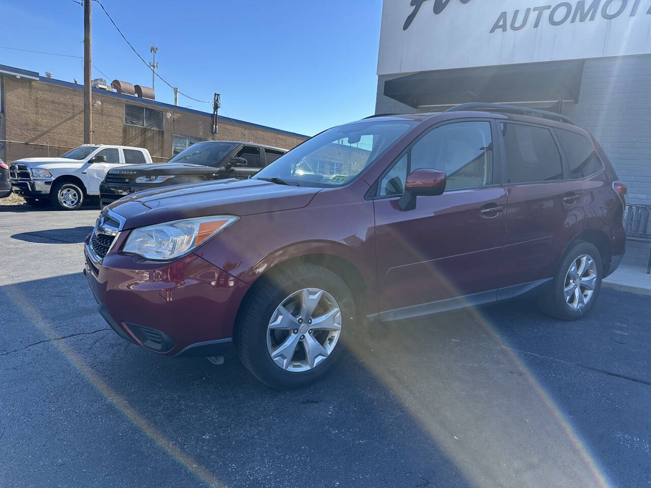 Used 2014 Subaru Forester 2.5i Premium w/ All-Weather Package AWD/4WD image 1