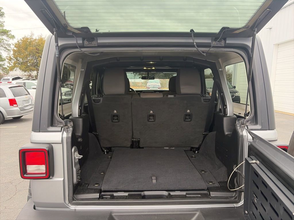 Used 2020 Jeep Wrangler Unlimited Sport image 10