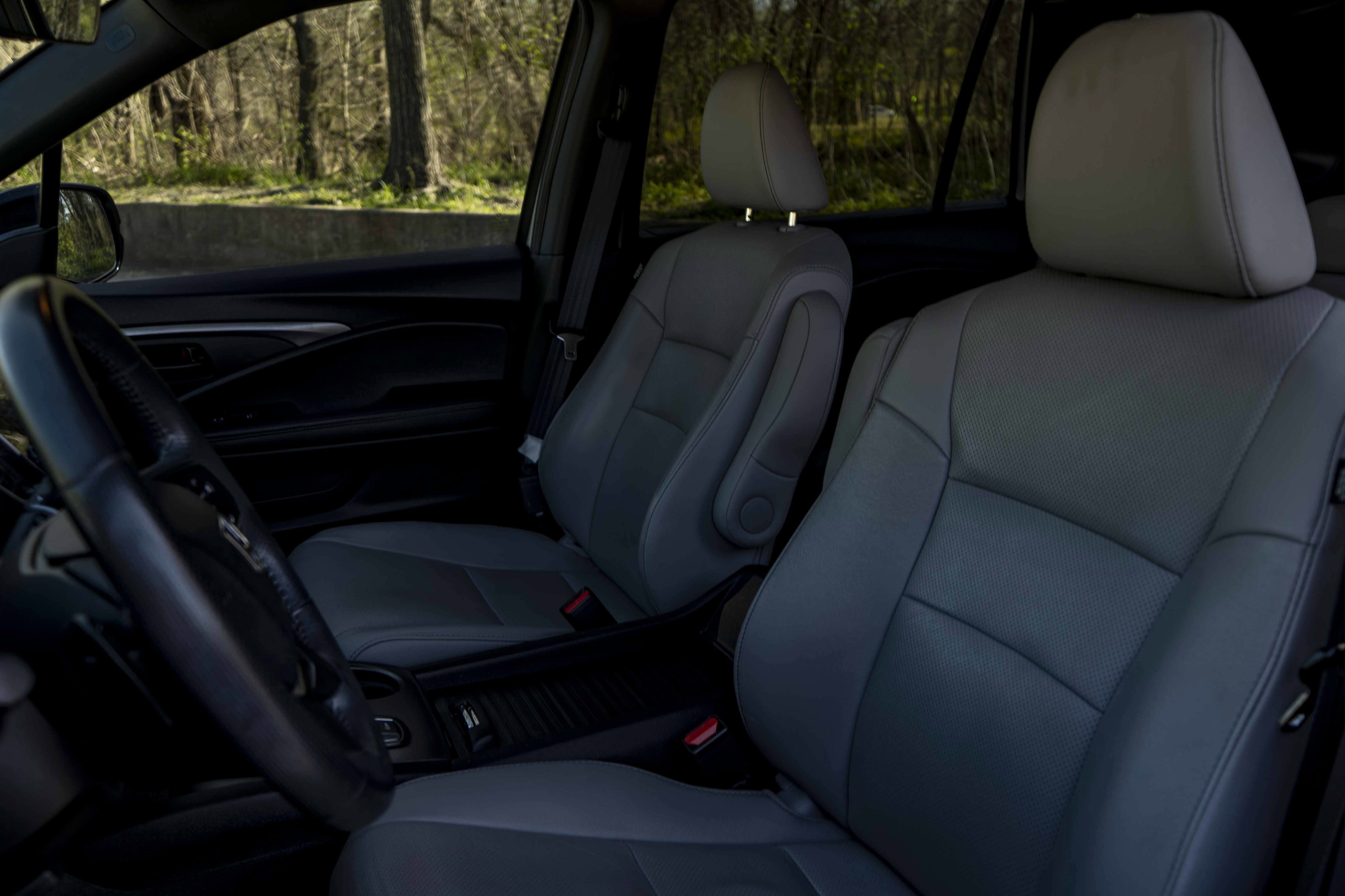 Used 2023 Honda Passport EX-L image 18