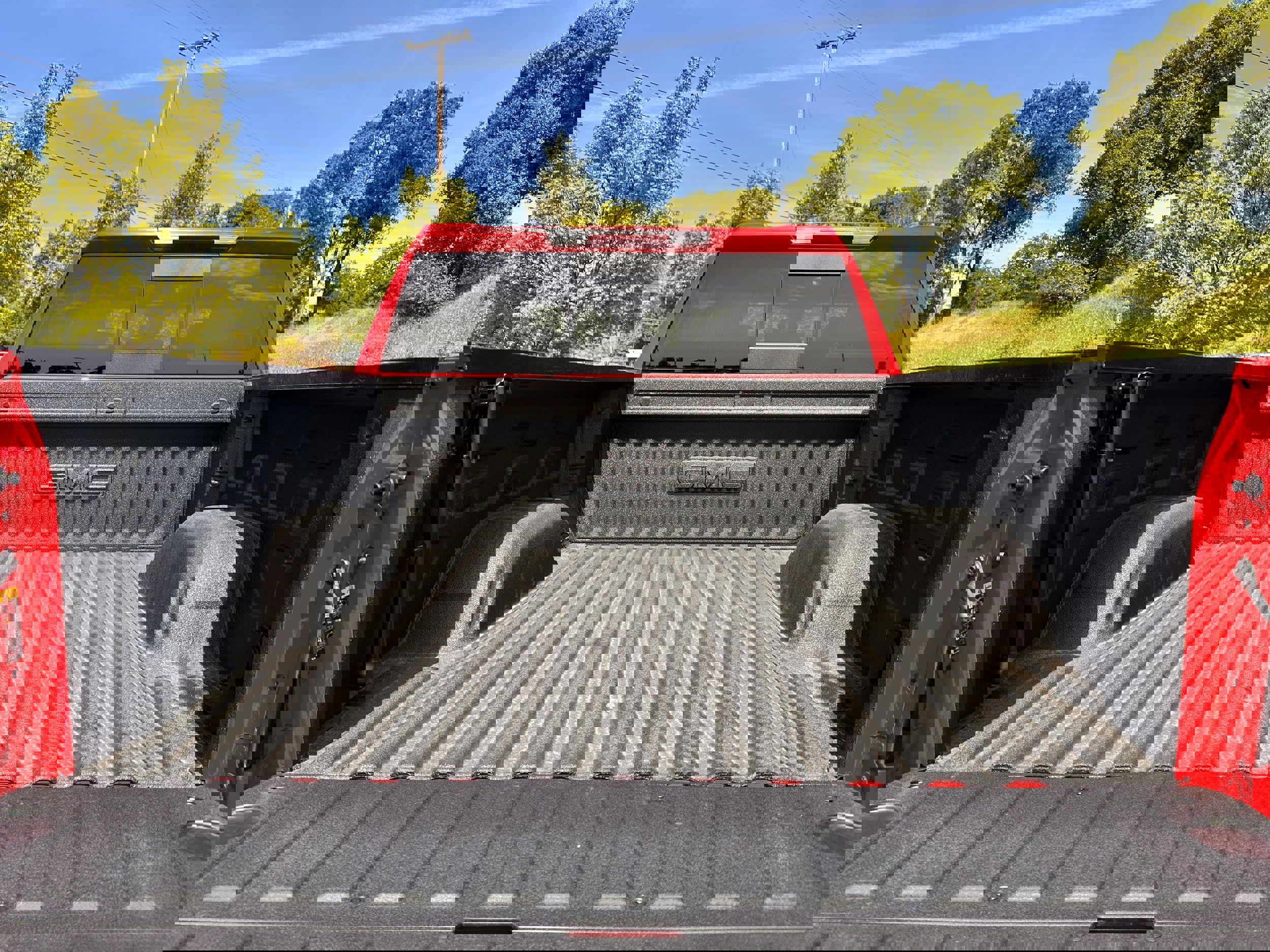 Used 2025 GMC Sierra 1500 SLE AWD/4WD image 7