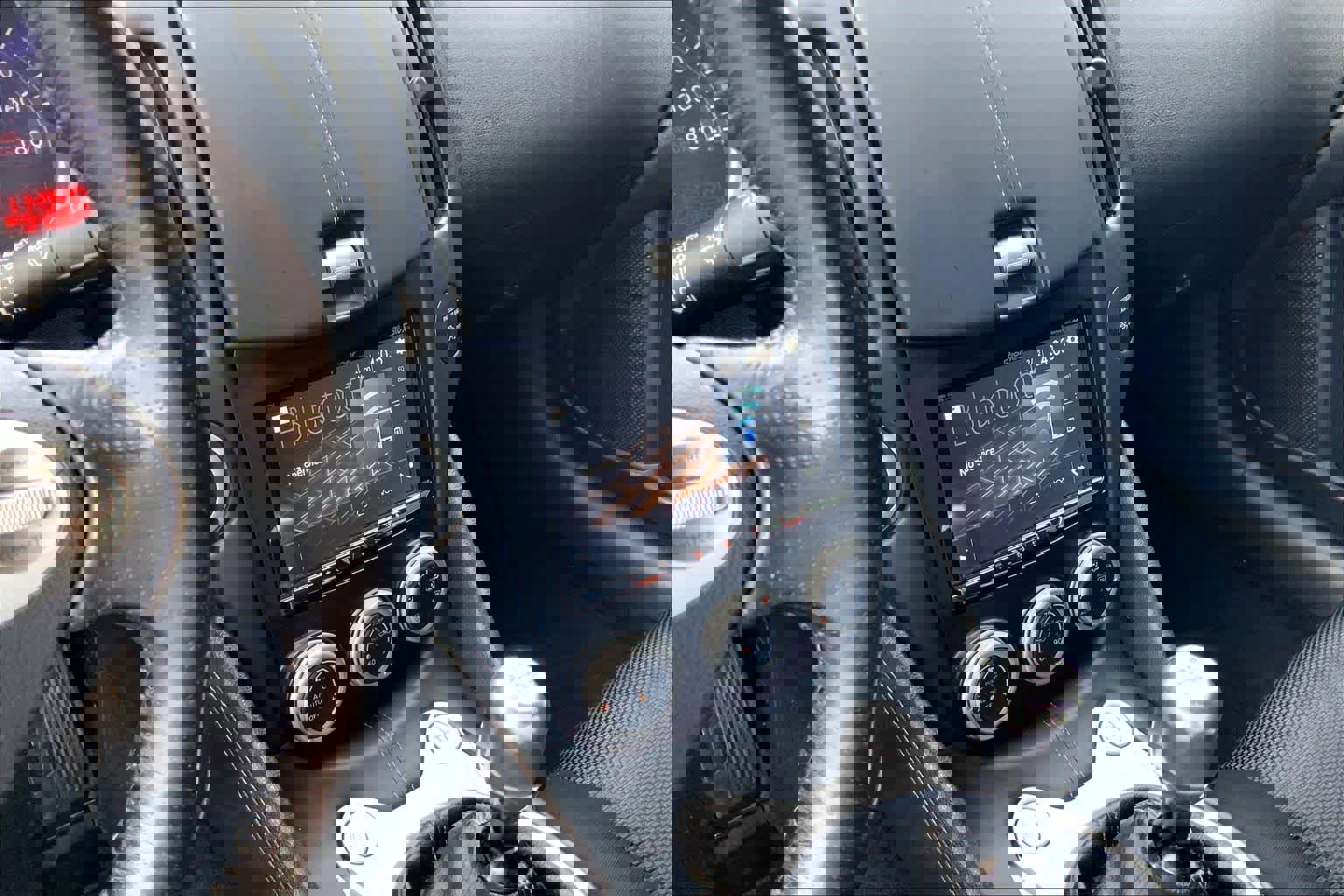 Used 2016 Nissan 370Z w/ Sport Package image 6