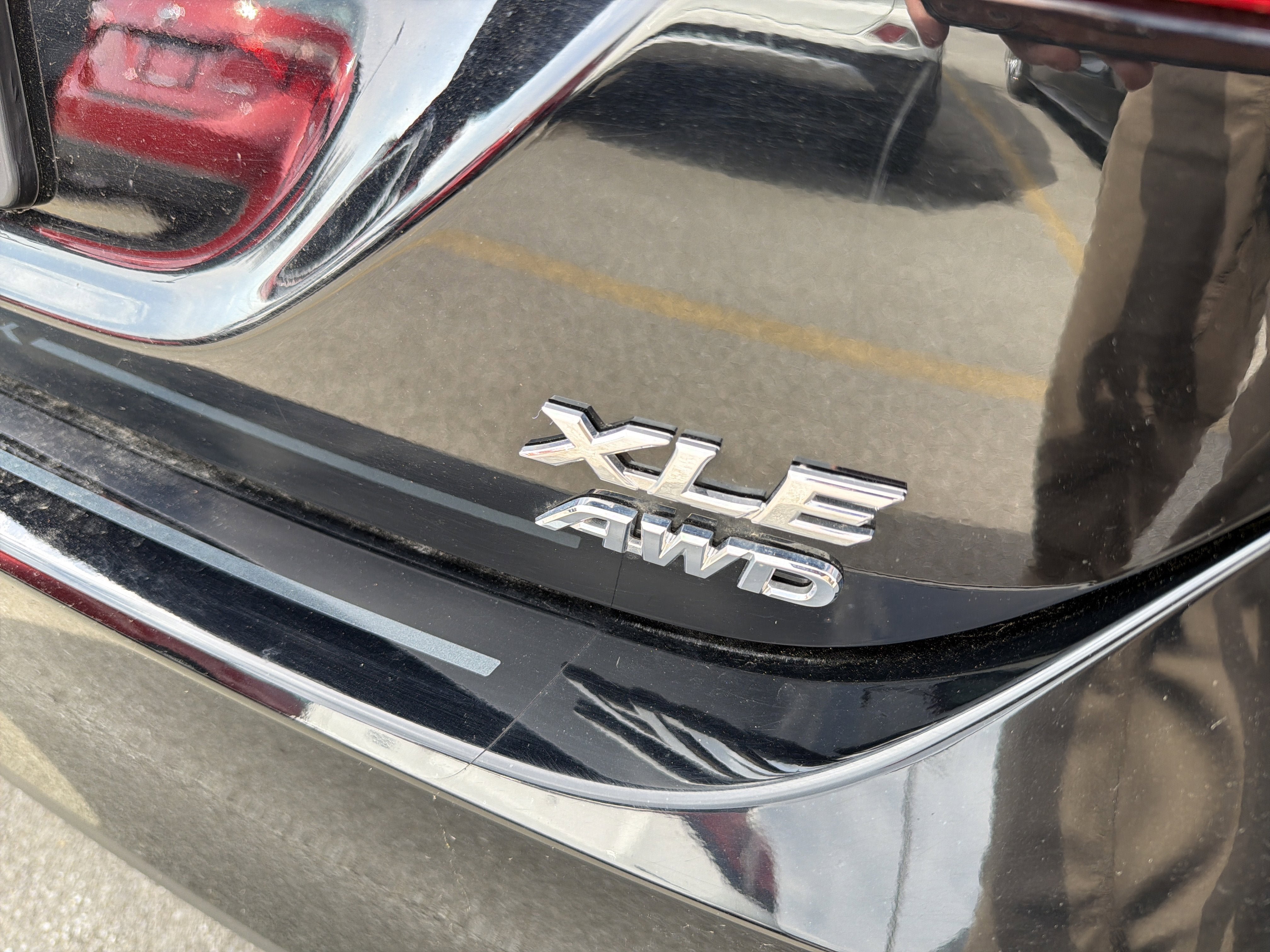 Used 2023 Toyota Camry XLE AWD/4WD image 8