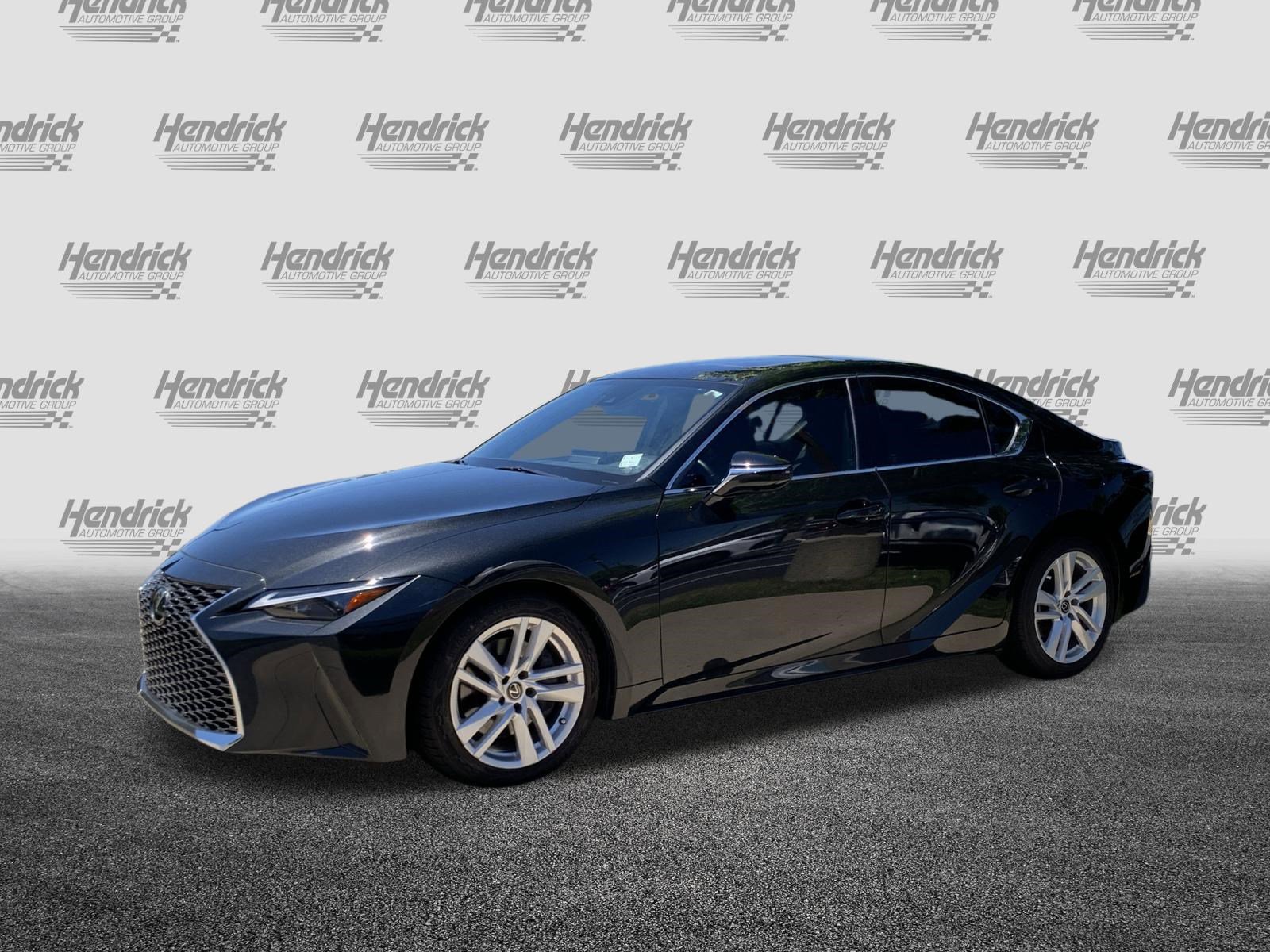 Used 2023 Lexus IS 300 w/ Comfort Package RWD image 5