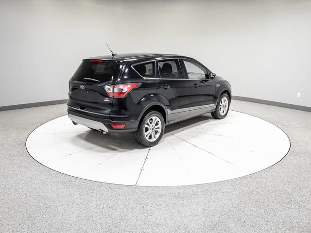 Used 2017 Ford Escape SE AWD/4WD image 30