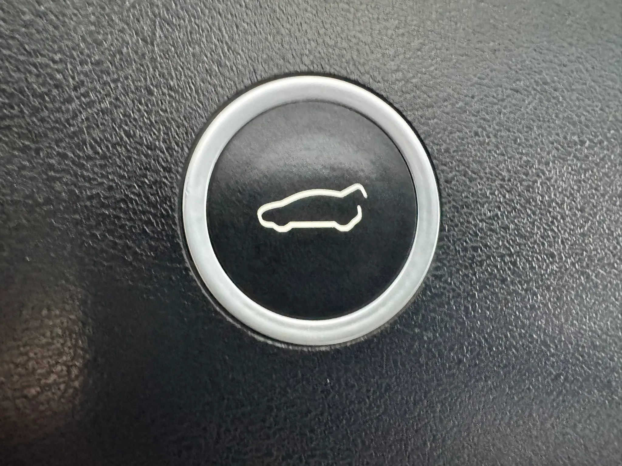 Used 2016 Tesla Model X 75D AWD/4WD image 27