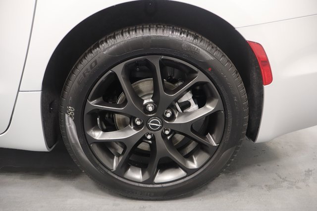 New 2026 Chrysler Pacifica Limited image 25