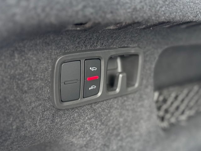 Used 2026 Audi RS Q8 performance AWD/4WD image 38