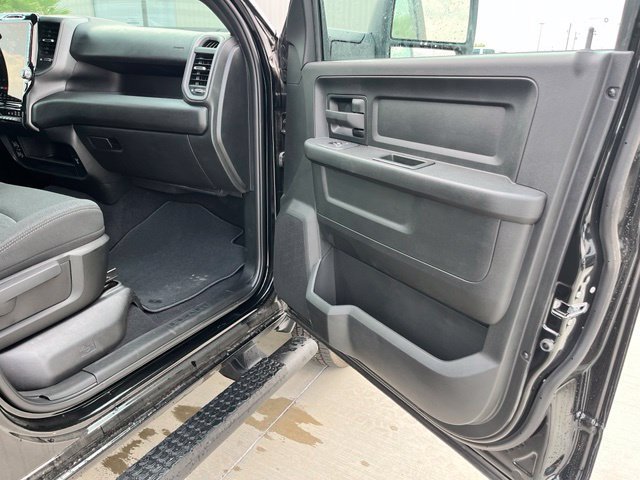 New 2027 RAM 3500 Tradesman AWD/4WD image 21