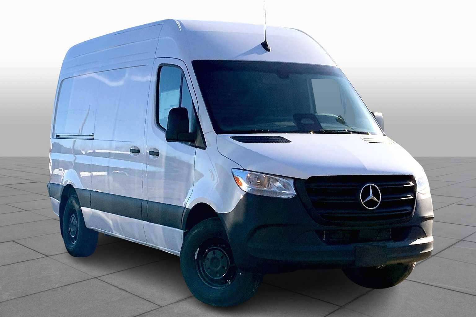 New 2025 Mercedes-Benz Sprinter 2500 image 2