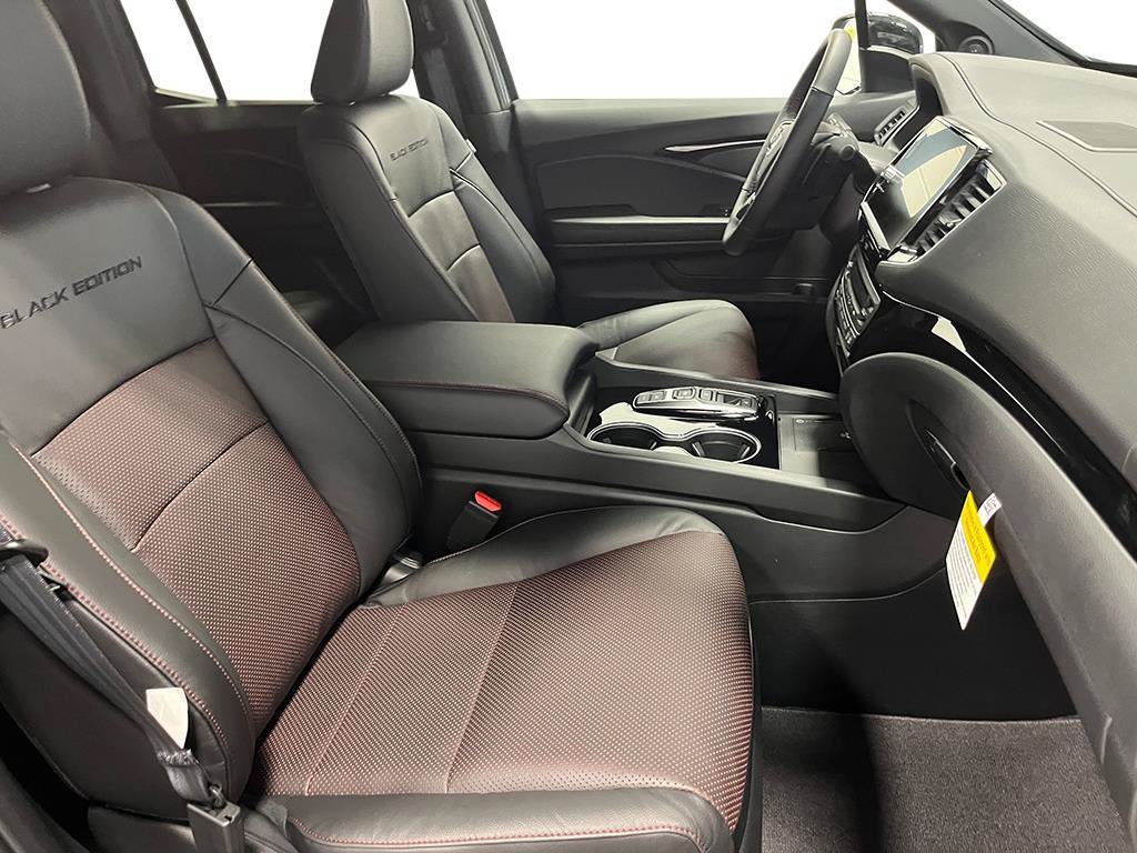 New 2026 Honda Ridgeline Black Edition image 10