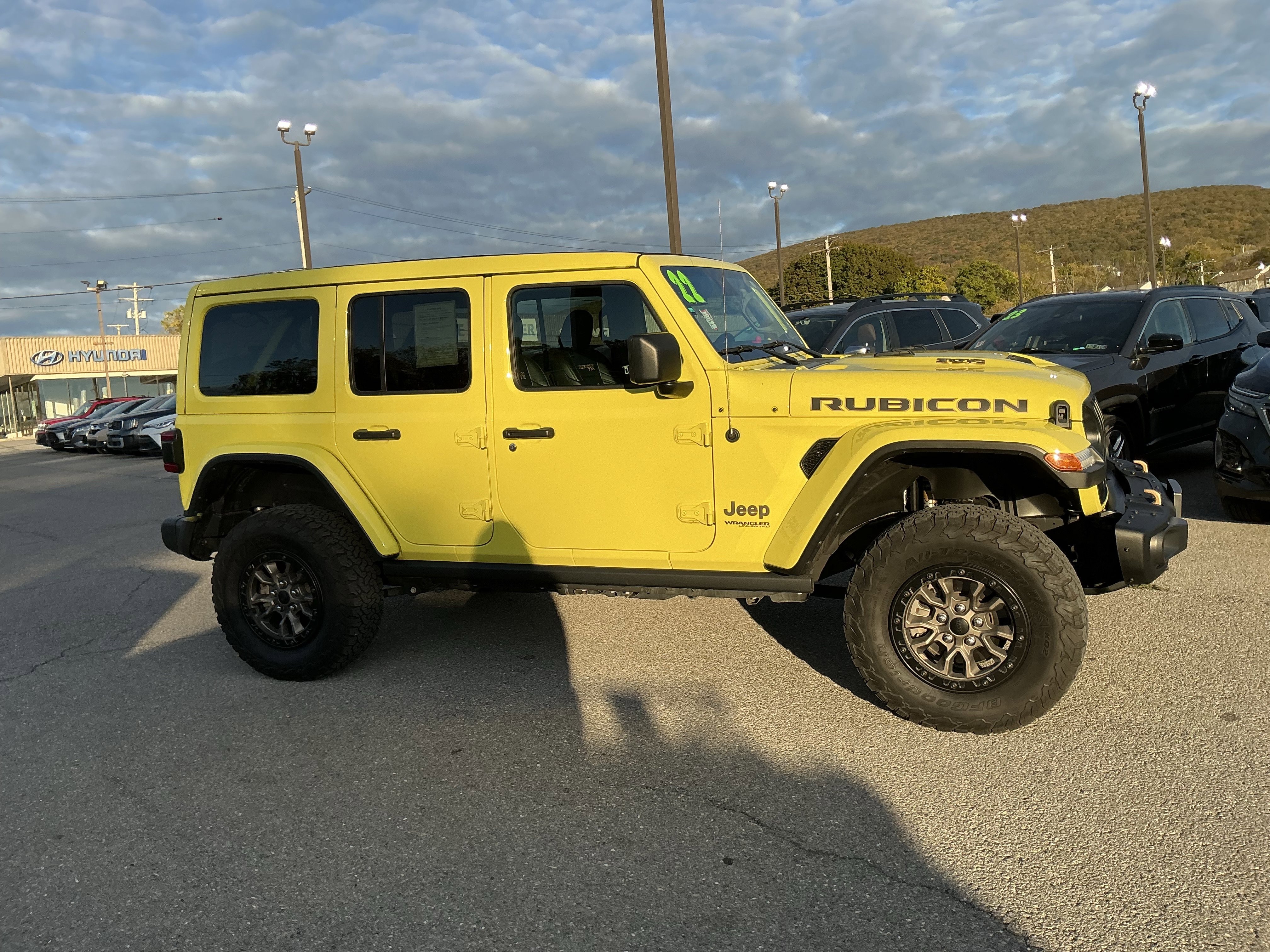 Used 2022 Jeep Wrangler Unlimited Rubicon w/ Trailer Tow Package video 2