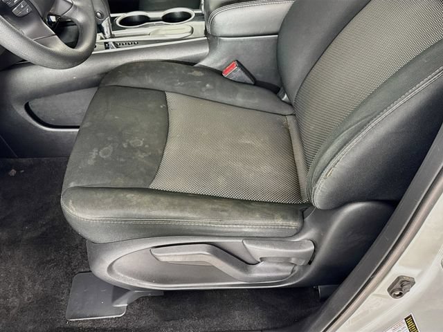 Used 2018 Nissan Pathfinder S FWD image 21