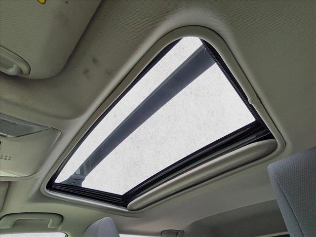 Used 2020 Toyota RAV4 XLE image 15