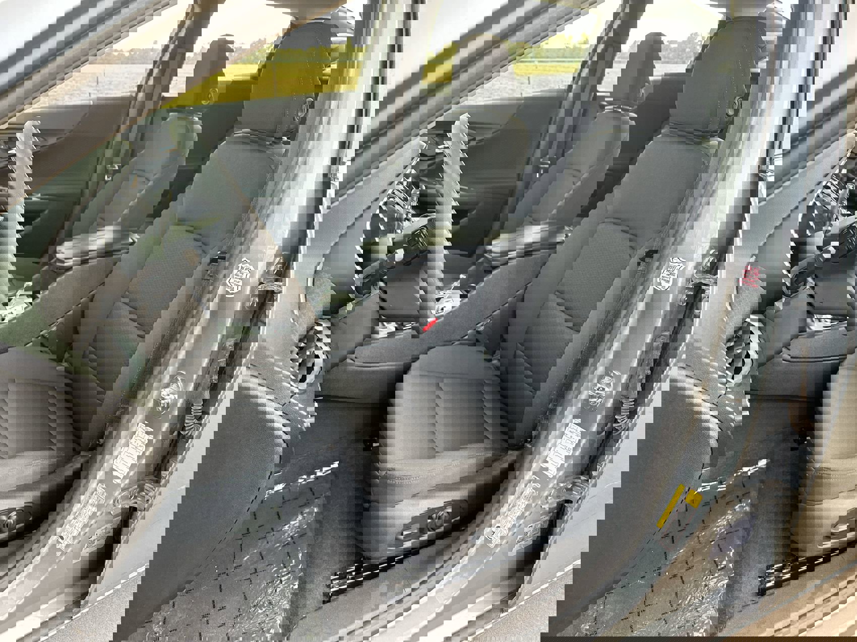 Used 2024 Chevrolet Malibu LT image 11