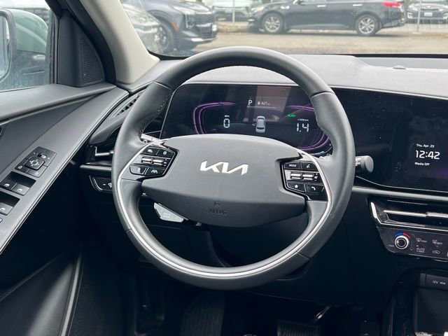 Certified 2023 Kia Niro EX FWD image 14