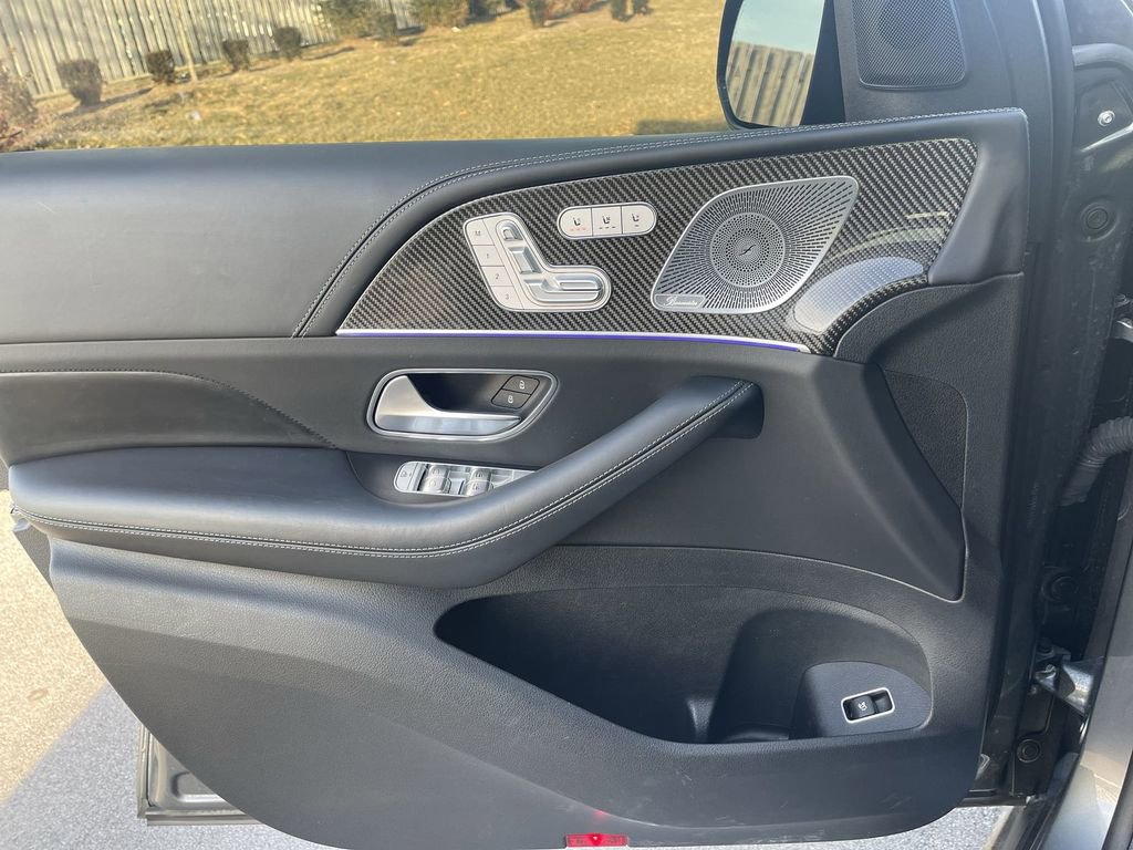 Used 2023 Mercedes-Benz GLS 63 AMG 4MATIC image 27