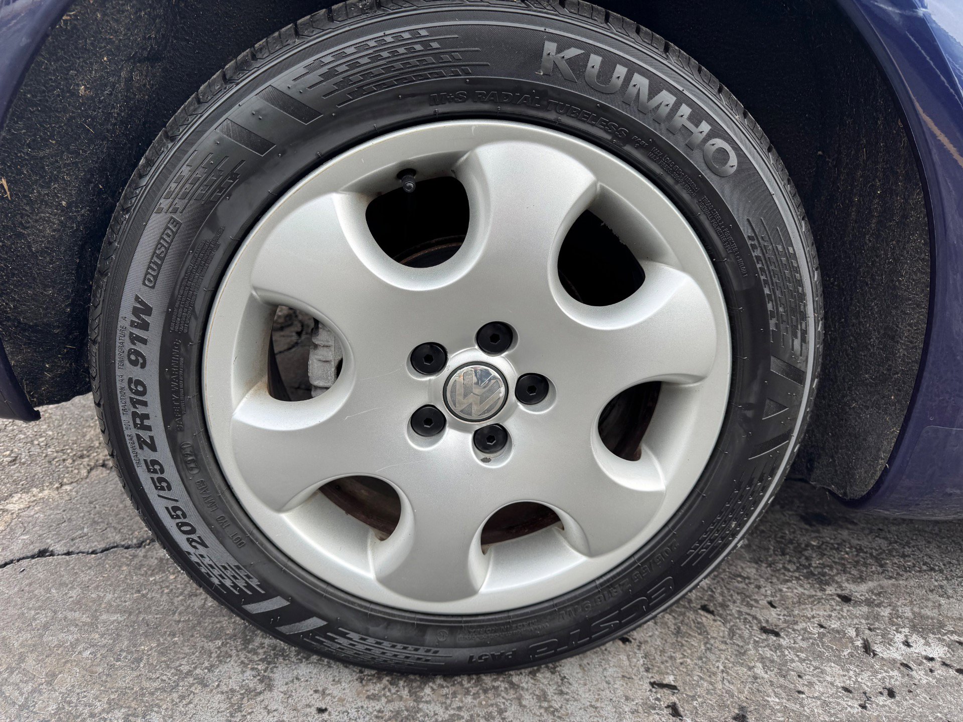 Used 2002 Volkswagen Beetle GLS image 30