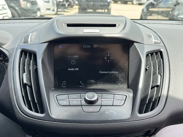 Used 2017 Ford Escape SE w/ Equipment Group 201A image 3