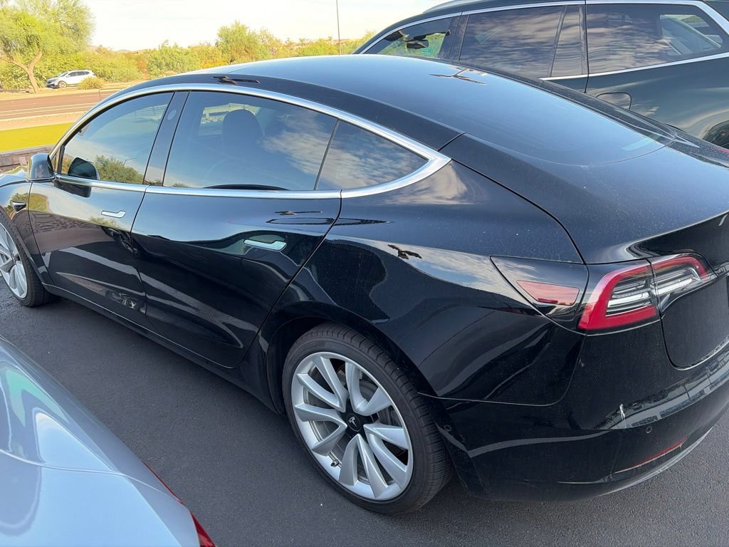 Used 2019 Tesla Model 3 Standard Range RWD image 5