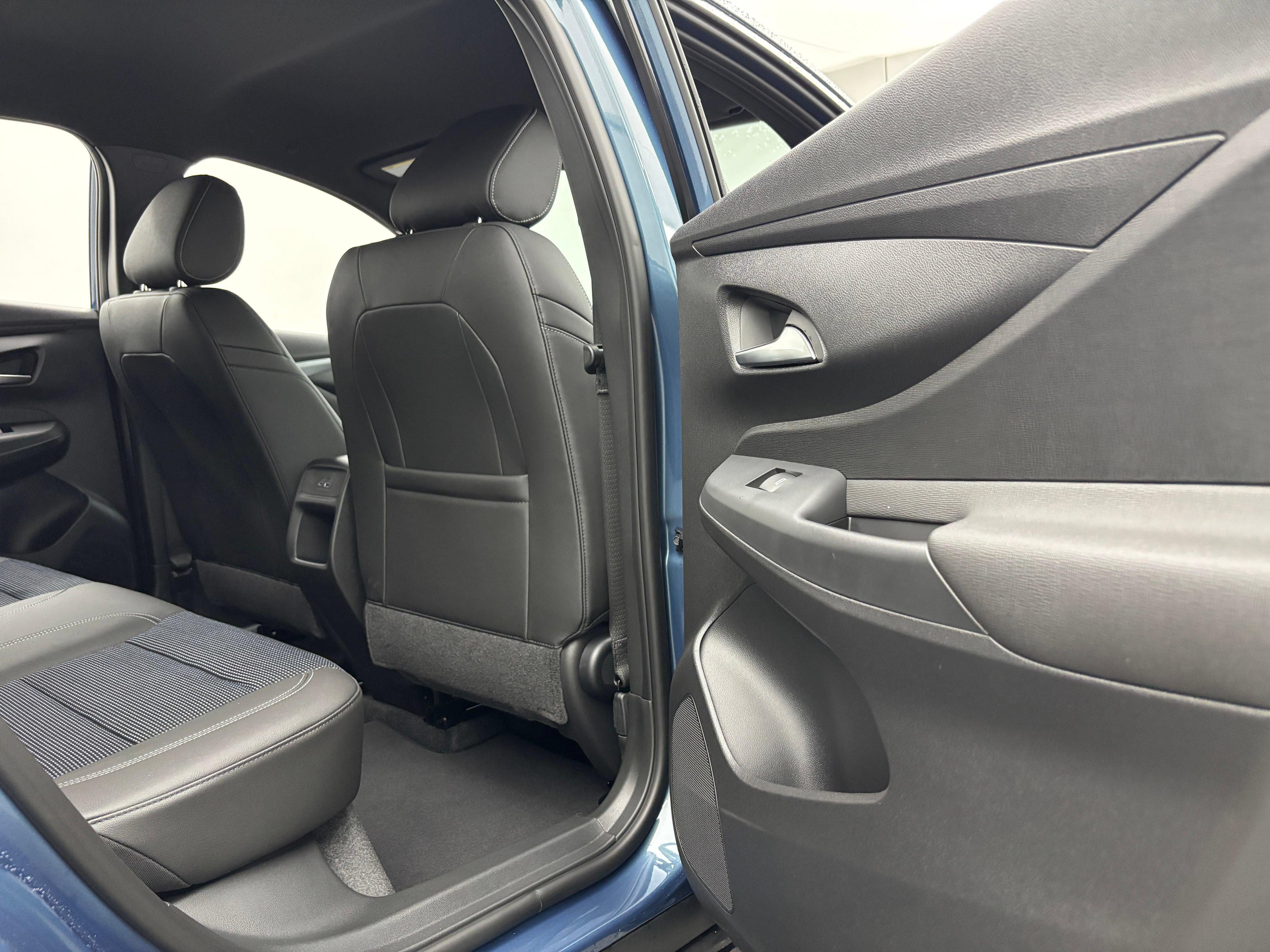 New 2026 Buick Envista Sport Touring w/ Convenience I Package FWD image 31