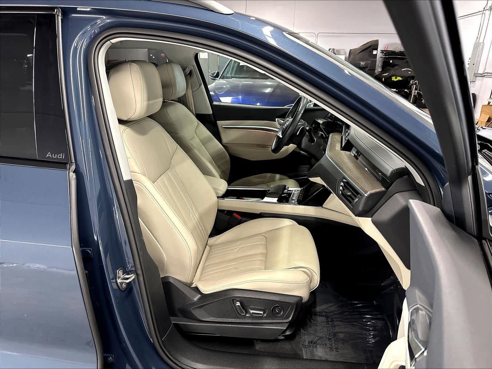 Used 2024 Audi Q8 e-tron Premium Plus w/ Prestige Package AWD/4WD image 11