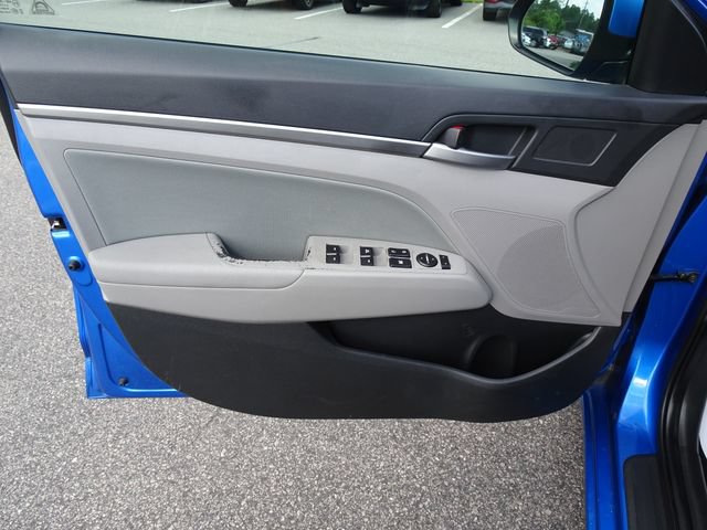 Used 2017 Hyundai Elantra SE w/ SE A/T Tech Package 03 FWD image 12