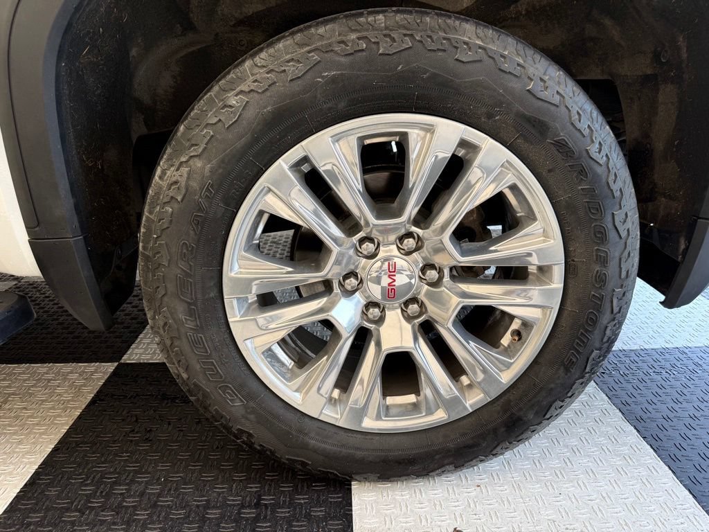 Used 2024 GMC Sierra 1500 Denali AWD/4WD image 13