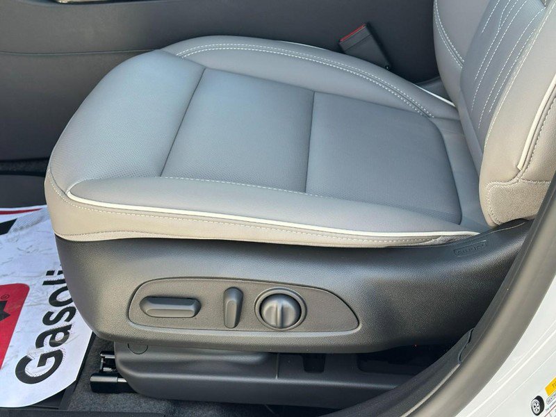 New 2025 Buick Envista Avenir image 12