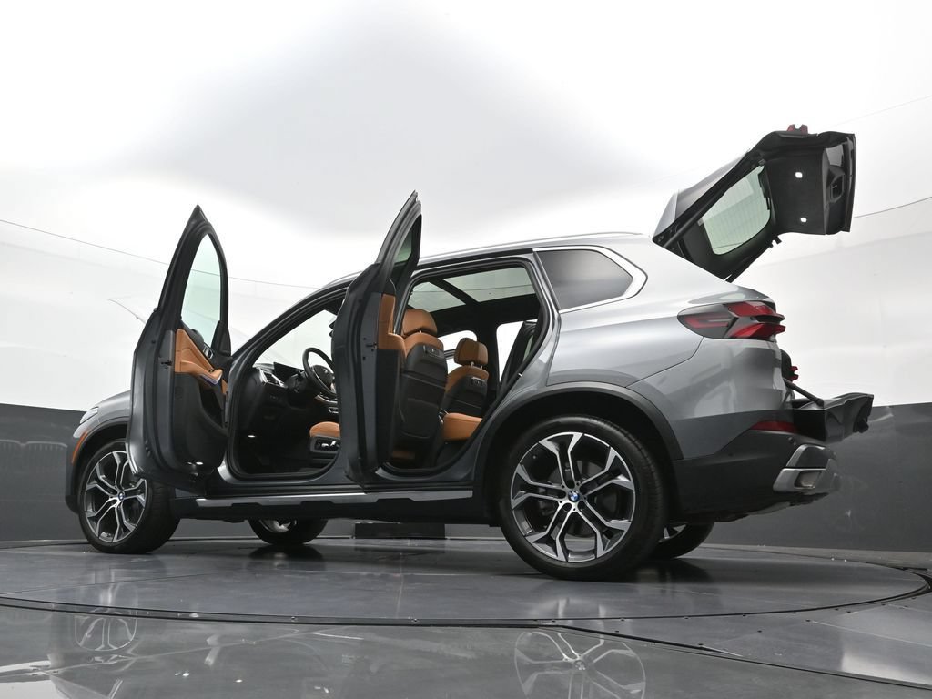 New 2026 BMW X5 xDrive40i AWD/4WD image 42