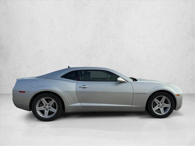 Used 2012 Chevrolet Camaro LT RWD image 4