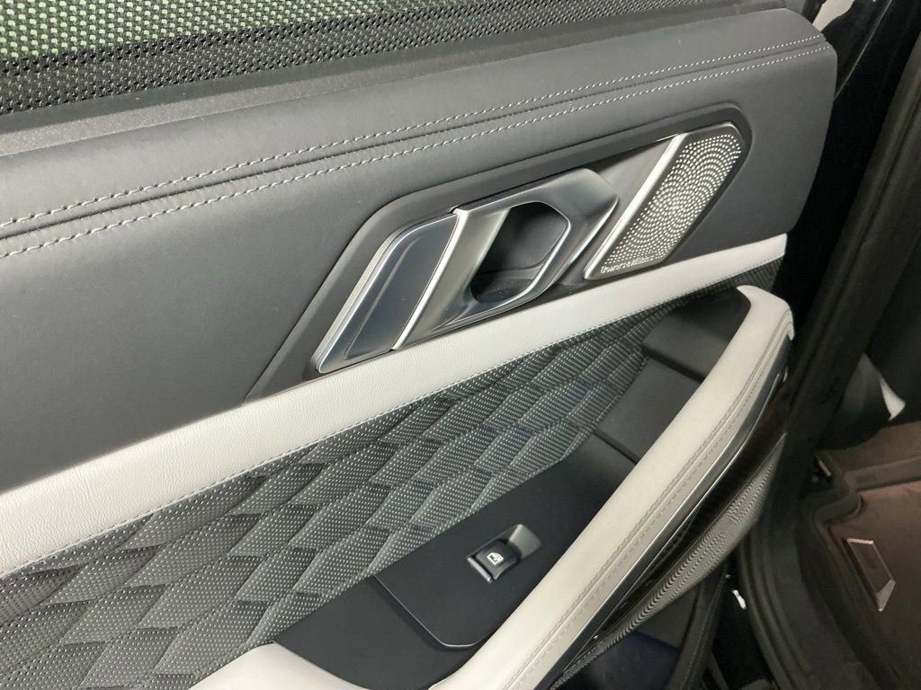 Used 2021 BMW X6 M w/ Competition Package image 23