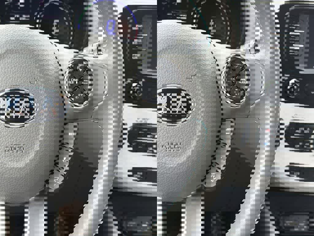 Used 2017 Kia Soul EV-e image 14