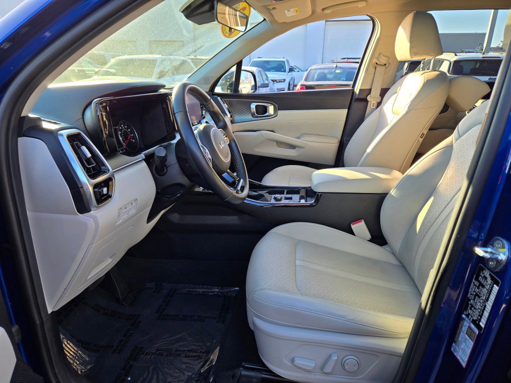 Used 2022 Kia Sorento SX image 25