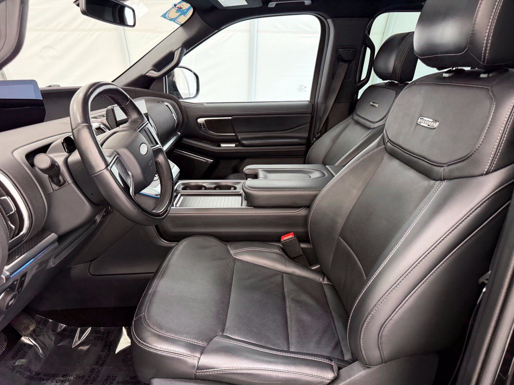 Certified 2025 Ford Expedition Max Platinum w/ Stealth Performance Package AWD/4WD image 19