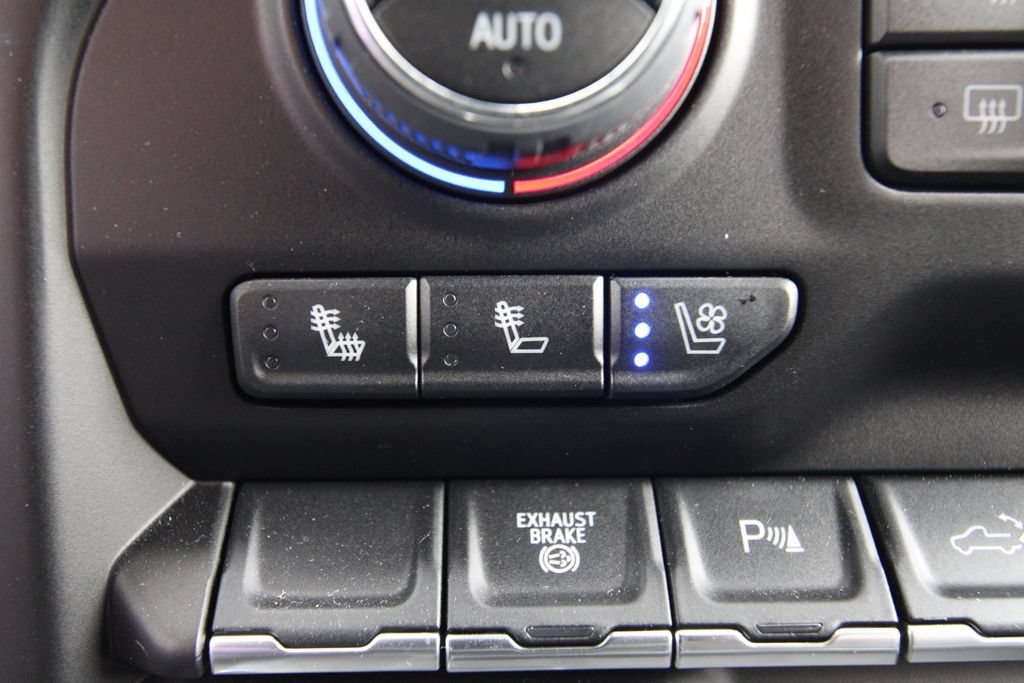 Used 2023 Chevrolet Silverado 2500 LTZ w/ LTZ Plus Package AWD/4WD image 12