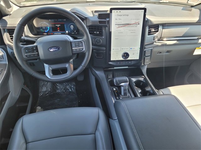 New 2025 Ford F150 Lightning Flash image 7