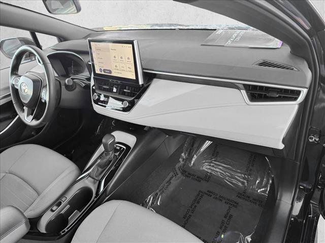 Certified 2025 Toyota Corolla SE image 21