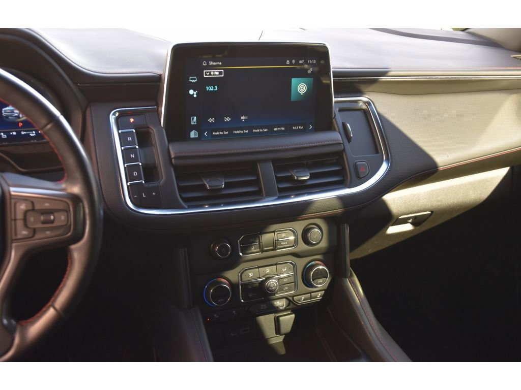 Used 2022 Chevrolet Suburban RST w/ Luxury Package image 20