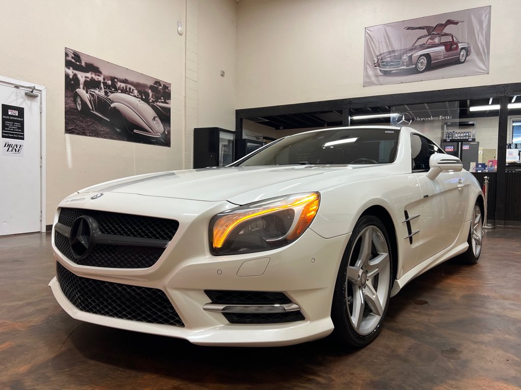 Used 2013 Mercedes-Benz SL 550 w/ Premium Pkg image 5