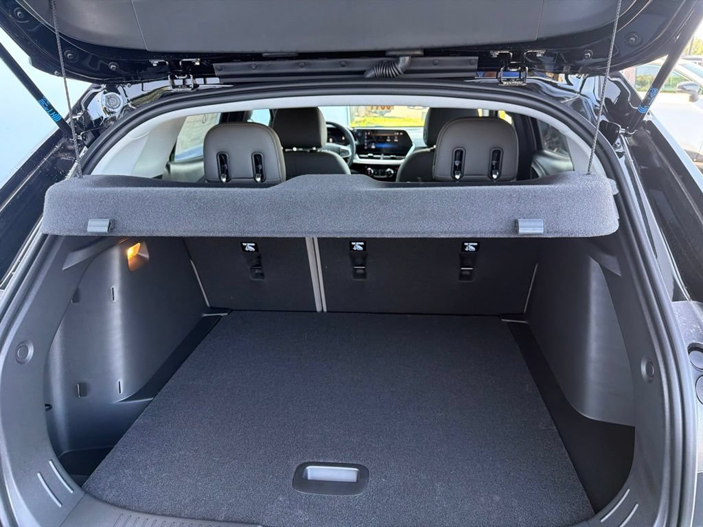 New 2026 Chevrolet Trax ACTIV w/ Driver Confidence Package FWD image 9